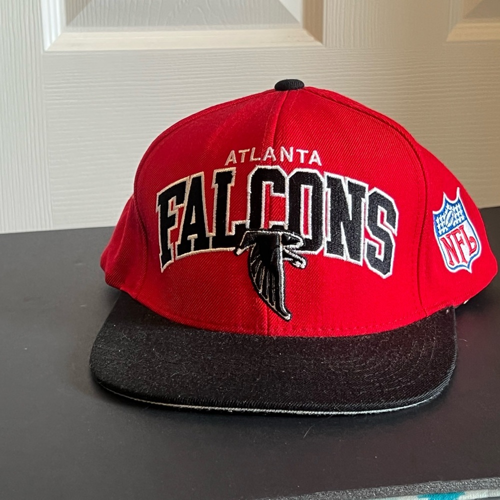 Mitchell & Ness Atlanta Falcons Red and Black Snapback
